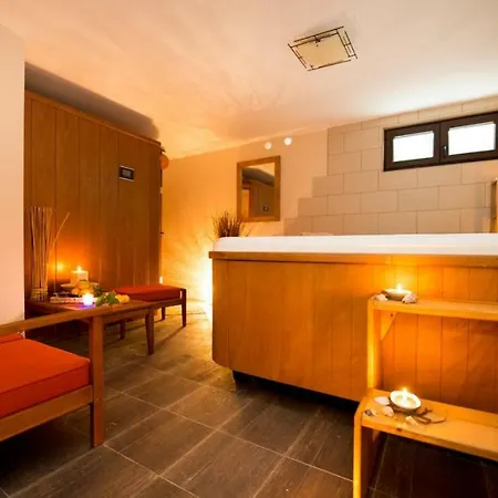 In With Seaview, Balcony, Air Condition, Wifi * Bibinje