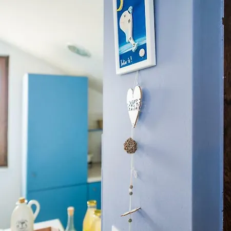 In With Seaview, Balcony, Air Condition, Wifi Apartment Bibinje